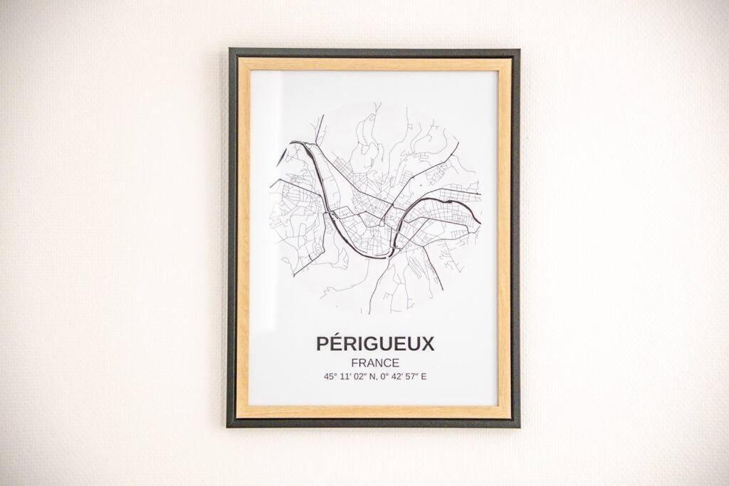 Ferienwohnung Famille Au Coeur De Périgueux Exterior foto