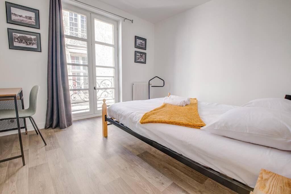 Ferienwohnung Famille Au Coeur De Périgueux Exterior foto